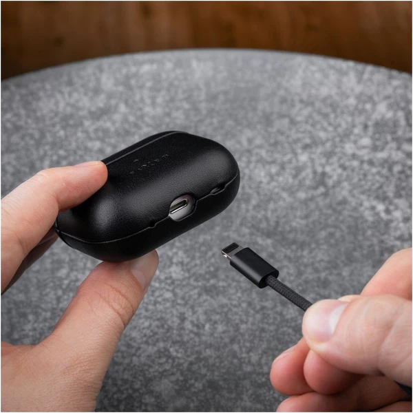 FIXED PodsLeather kožené pouzdro s MagSafe pro Apple AirPods Pro 2 černé - Pouzdra - Obrázek 06977d6b3c064247a02660efe73ec5e6