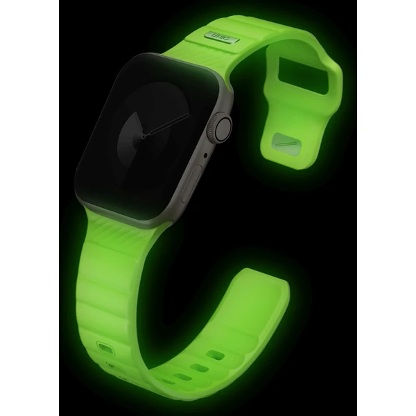 UNIQ Stride FKM Rubber voděodolný řemínek Apple Watch 41/40/38mm bílý/svítící - Řemínky - Obrázek 089c6ab3d3bc4aa5920ea8c275012e77