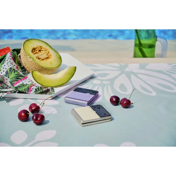 Samsung Galaxy Z Flip3 5G 8GB/128GB fialová (Kategorie B) - Mobilní telefony - Obrázek 0DLJF00101
