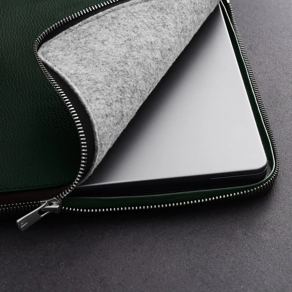 Woolnut Leather Folio kožené pouzdro MacBook Pro 16" tmavě zelené - Pouzdra - Obrázek 0EG7000601