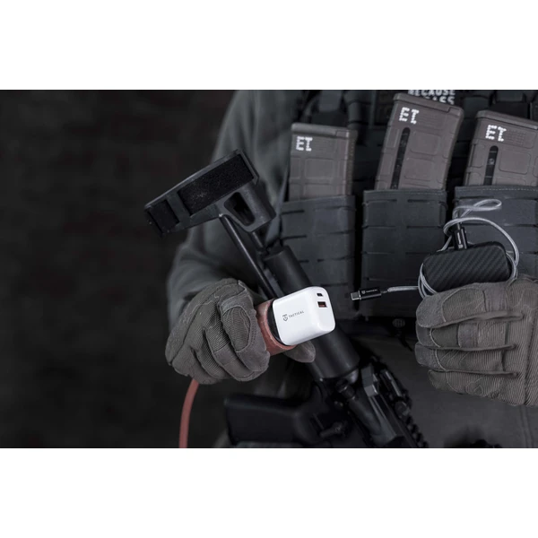 Tactical Base Plug Dual 20W síťová nabíječka bílá - Nabíječky - Obrázek 0EWY600301