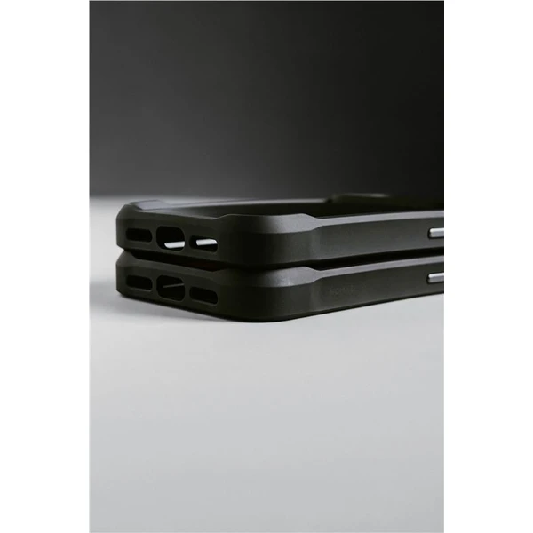 Nomad Rugged Case MagSafe kryt iPhone 17 Pro Black - Pouzdra - Obrázek 0f51d1dfcf98465eba2fb70f5a41e90d