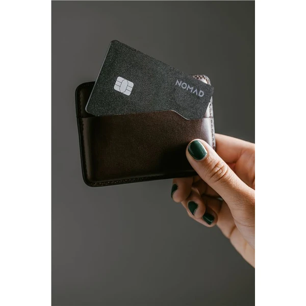 Nomad Tracking Card Pro lokátor s Apple Find My a MagSafe černý - Lokátory - Obrázek 107d61d2471344aebf8003805c12947b