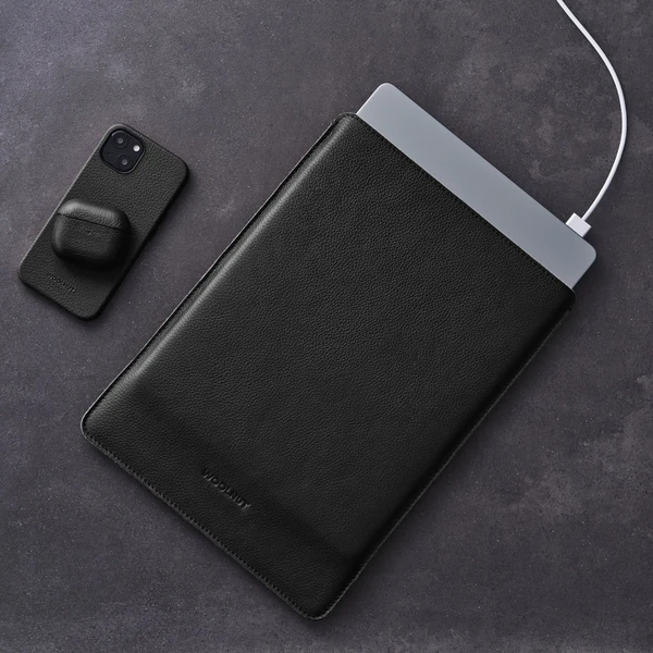 Woolnut kožené Sleeve pouzdro pro 14" MacBook Pro černé - Pouzdra - Obrázek 15SR100501