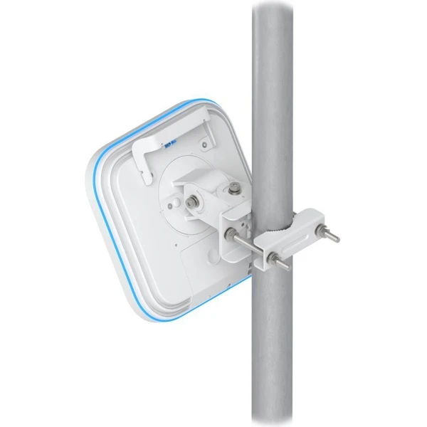 Ubiquiti UniFi Enterprise E7 Campus venkovní access point bílý - Access pointy - Obrázek 1LVL000K01