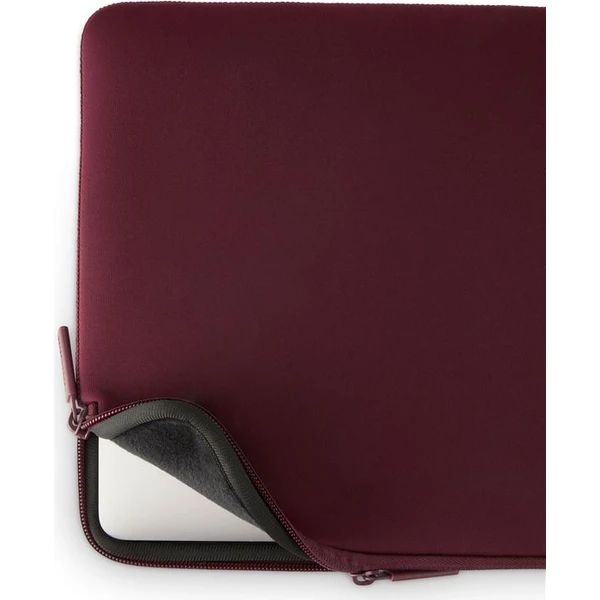 Pipetto Classic Fit Sleeve pouzdro pro MacBook 14"/13" burgundy - Pouzdra - Obrázek 1e062390920d4bfd89a8671636b827c2