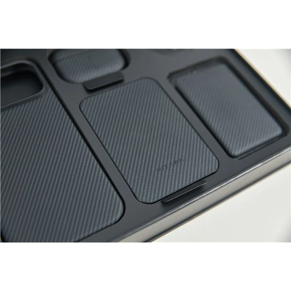 Pitaka Gift Box prémiový dárkový balíček pro iPhone 17 Pro Max Classic Black Collection - Pouzdra - Obrázek 21bfc71922e64bb084da822b87cae11a
