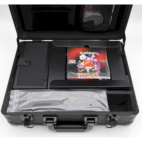 Pokémon TCG: The Glory of Team Rocket Attache Case Set (Japanese) - Pokémon karty - Obrázek 293b090e791c4423bee57b1f3e826fcb