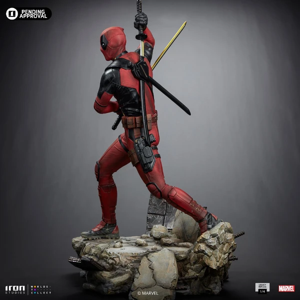 Socha Iron Studios Legacy Replica 1/4 Deadpool & Wolverine - Deadpool - Sochy a sošky - Obrázek 29M7000J01