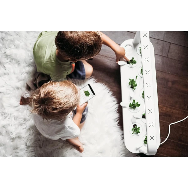 Click and Grow Smart Garden 9 PRO chytrý květináč bílý - Květináče - Obrázek 2MF3G00101