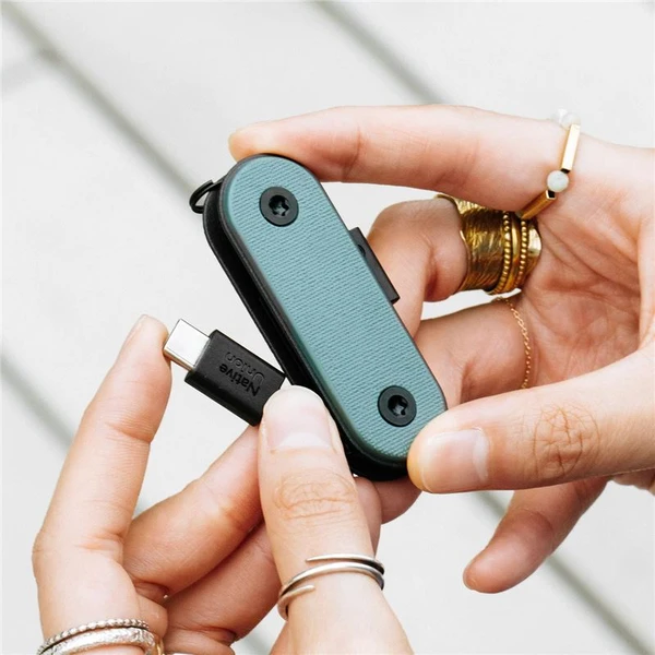 Native Union Pocket Cable USB-C/USB-C kabel, 60W zelený - Kabely a redukce - Obrázek 2a3601bd1e1340c2ab9ff7f5ad6b14d3