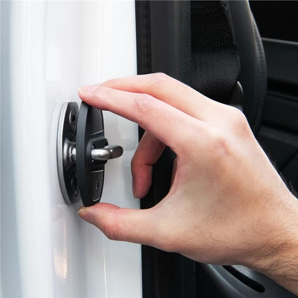 Spigen Door Lock Cover kryt zámku dveří Tesla Model Y/3 černá - Vychytávky - Obrázek 2e90c4c5622d4d8fa41455094afa41a1
