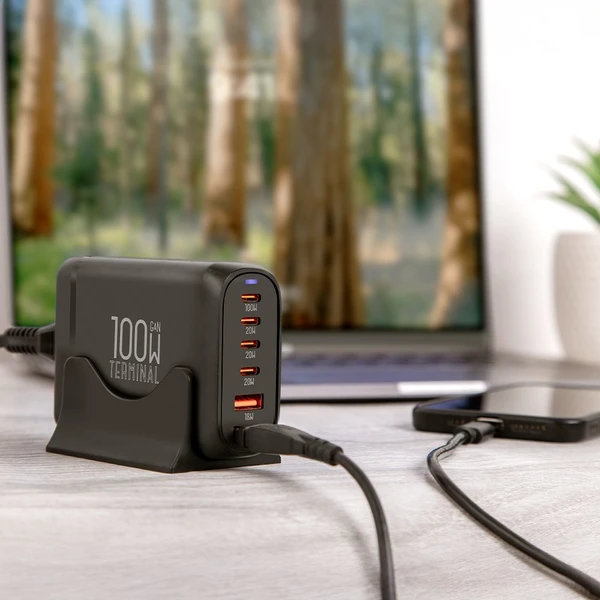 OBAL:ME Terminal GaN Stolní nabíječka 4C2A 100W černá - Nabíječky - Obrázek 32b0c41272604a45b05f7c50e4c9ce94