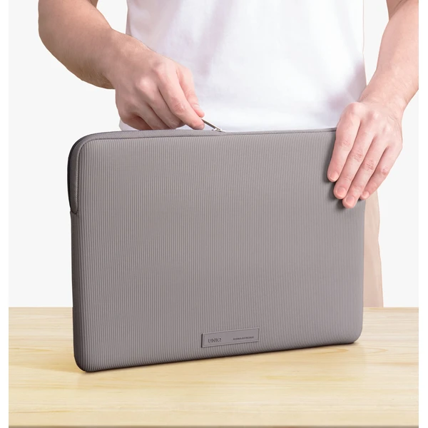 UNIQ Cyprus Ridge Edition neoprenové pouzdro pro MacBook/notebook (13”/14") Pewter Grey - Pouzdra - Obrázek 32da446b45ae4420a5da251fc010ddd6
