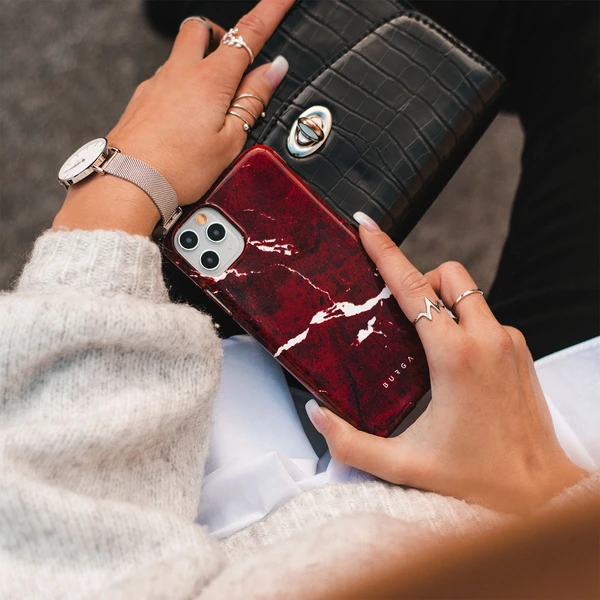Burga Tough MagSafe kryt iPhone 18 Pro Iconic Red Ruby - Pouzdra - Obrázek 34042c25ffd9493697a726a6e18caf68