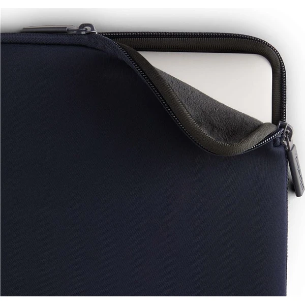 Pipetto Classic Fit Sleeve V2 pouzdro pro MacBook 14"/13" tmavě modré - Pouzdra - Obrázek 352907d86c654441bdb6188ba3b66829