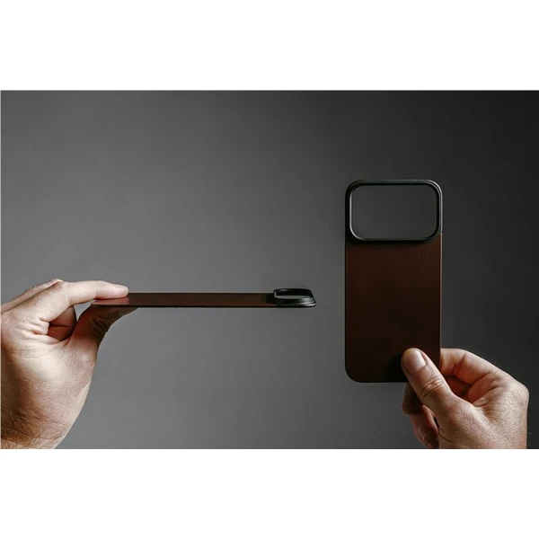 Nomad Magnetic Leather Back (Horween) Magsafe kožený kryt iPhone 17 Pro Black - Pouzdra - Obrázek 355090cf18384ea58f2cf23a0e07a72f