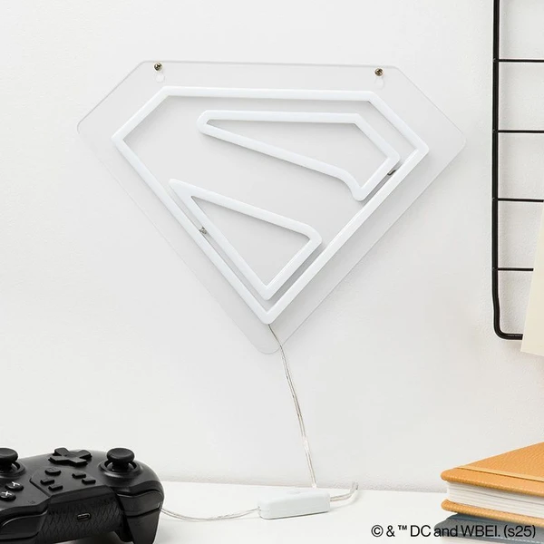 Paladone LED světlo na stěnu Superman - Neon logo - Lampičky - Obrázek 3SBE000K01