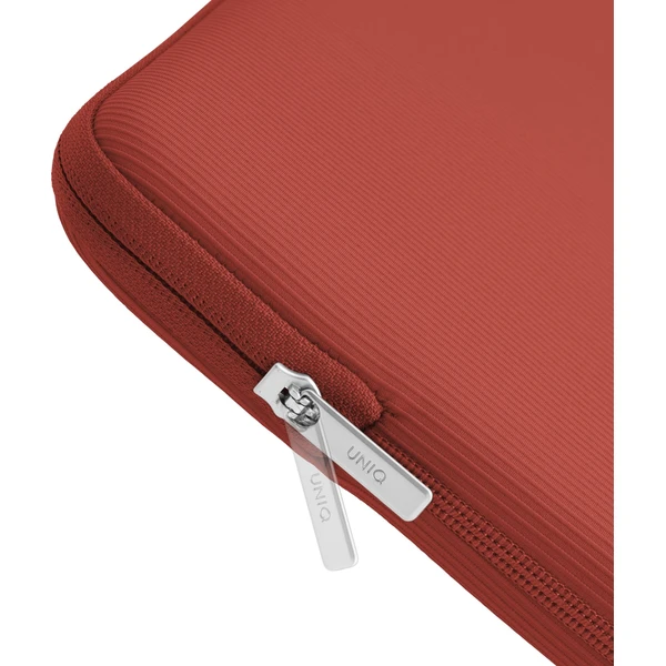 UNIQ Cyprus Ridge Edition neoprenové pouzdro pro MacBook/notebook (13”/14") Burnt Sienna - Pouzdra - Obrázek 4172c65d1a35468d9b29b03db543208f
