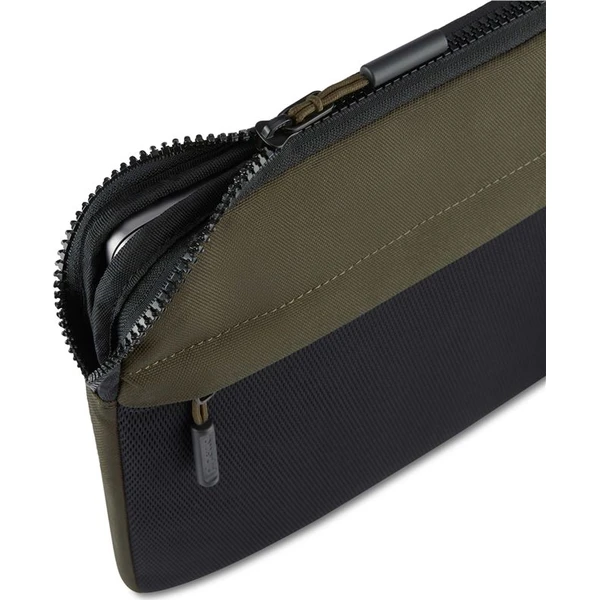 Pipetto Expand Sleeve pouzdro MacBook Pro 14"/MacBook Air 13.6" tmavě zelené - Pouzdra - Obrázek 47c085de5dc74895a053787a5d7e180b