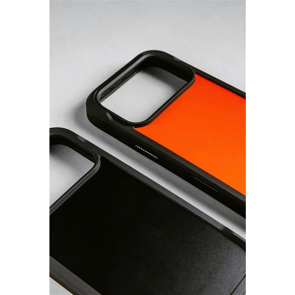 Nomad Rugged Case MagSafe kryt iPhone 17 Pro Black - Pouzdra - Obrázek 48520a2817bb43f0aebffa5b33ea8977