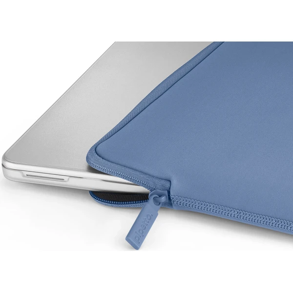 Pipetto Classic Fit Sleeve pouzdro pro MacBook Neo 13 fialové - Pouzdra - Obrázek 4c92295e11ed4eca8353227f198c9441