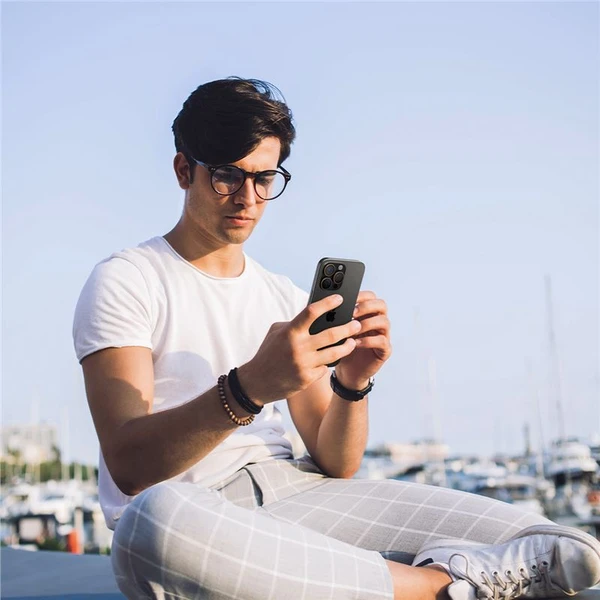 Spigen Glass tR EZ Fit Optik Pro skla iPhone 17-16 Pro/17-16 Pro Max pouštní titan (2 ks) - Ochranné folie a skla - Obrázek 4d05eab2e29e45bdaceafc3a9f5c5df8