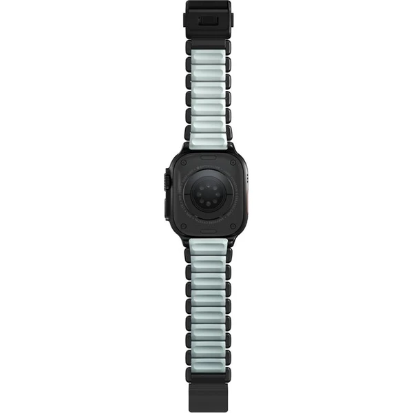 Nomad Stratos Band FKM řemínek Apple Watch 45/46/49mm Black Titanium/Icy Blue - Řemínky - Obrázek 4eb882a71687475c9ad1676a8b4b93ad