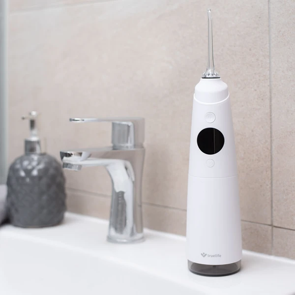 TrueLife AquaFloss Compact C300 ústní sprcha bílá - Ústní sprchy - Obrázek 4ef4925465ed4aef9d3a8cd02a746d92