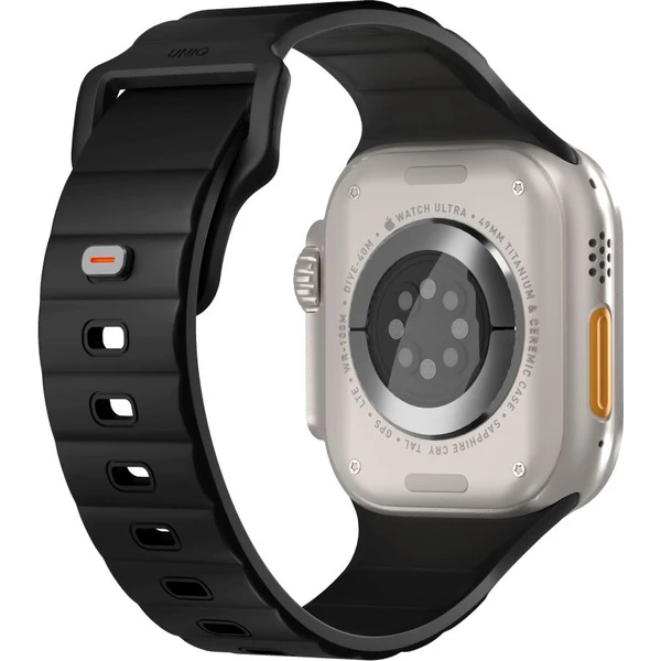 UNIQ Stride FKM Rubber voděodolný řemínek Apple Watch 49/45/44/42mm černý - Řemínky - Obrázek 6268febe6b49415a8d1da62d1d29ff4d
