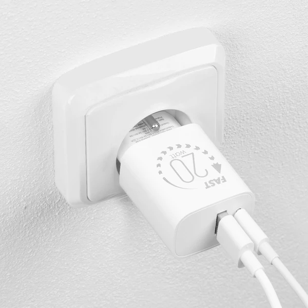 OBAL:ME nabíječka USB-A/USB-C (20W) + 2x kabel (1m) bílá - Nabíječky - Obrázek 63b8b7c890e14341a49f0e606645c8f2