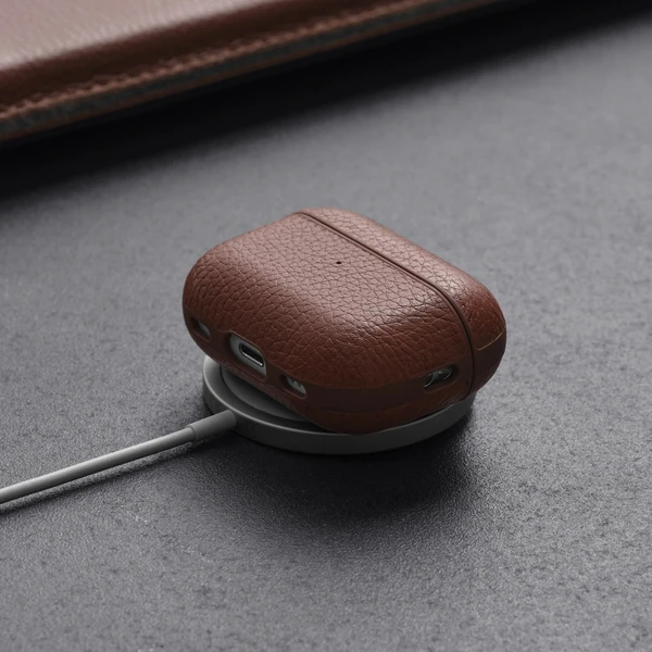 Woolnut Leather kožené pouzdro pro AirPods Pro 2. generace hnědé - Pouzdra - Obrázek 67KR100501