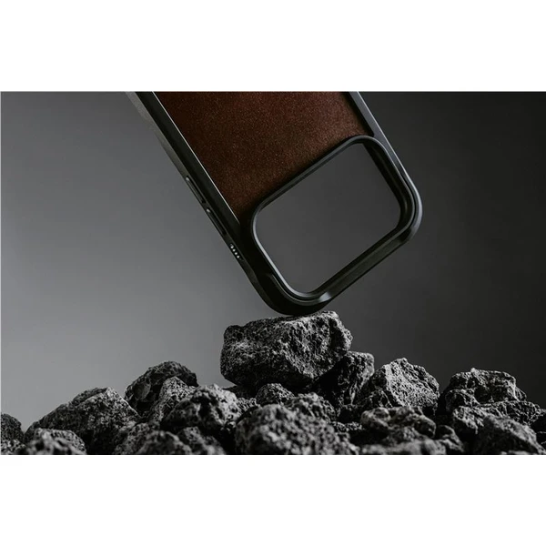 Nomad Rugged Leather Case (Horween) MagSafe kožený kryt iPhone 17 Pro Rustic Brown - Pouzdra - Obrázek 6c348a97b8be4119aaf4a1e20dff0e05
