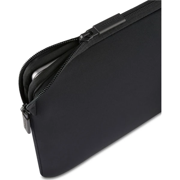 Pipetto Classic Fit Sleeve pouzdro pro MacBook Air 15" černé - Pouzdra - Obrázek 6c7307e5fbd64f90ac6cc83d47de2de4