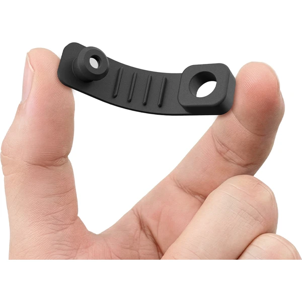 Spigen Magnetic Cable Holder magnetický organizér černý - Organizéry - Obrázek 6e4b87bfe7c843449b4fe790cba0e881
