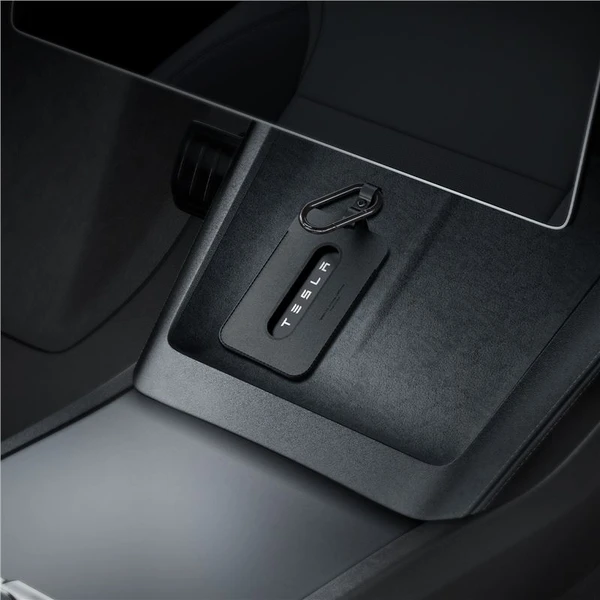 Spigen Tesla Card Holder pouzdro pro Tesla Key Card (2 ks) - Pouzdra - Obrázek 6ea71c7668124214a97cb918ea8d9986