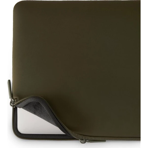 Pipetto Classic Fit Sleeve pouzdro pro MacBook 14"/13" tmavě zelené - Pouzdra - Obrázek 718592aadb3b4eb28812c0a9963ffeb4