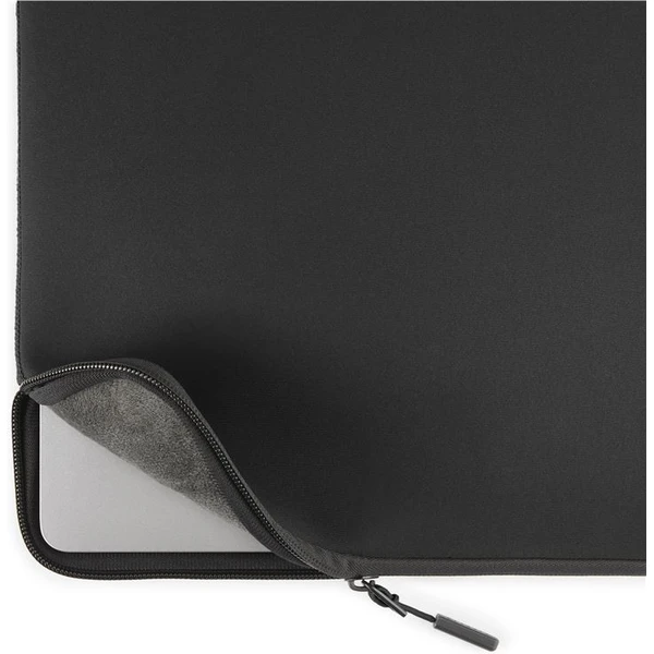 Pipetto Classic Fit Sleeve pouzdro pro MacBook 14"/13" černé - Pouzdra - Obrázek 761300f73a3b44aa99455a4523de4315
