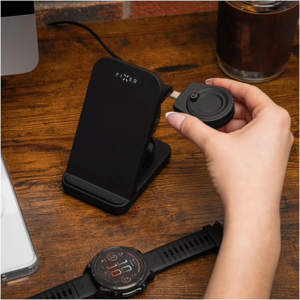 FIXED Powerstation stojánek pro Garmin s nabíjením až pro 3 zařízení, černý - Nabíječky - Obrázek 77caa1ee359648a99ef1059c2e9beb70