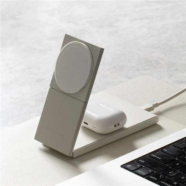 Native Union Rise 2v1 Qi2 (MagSafe) bezdrátová nabíječka šedá - Nabíječky - Obrázek 8744694756034f3285753dcfb07fed2b