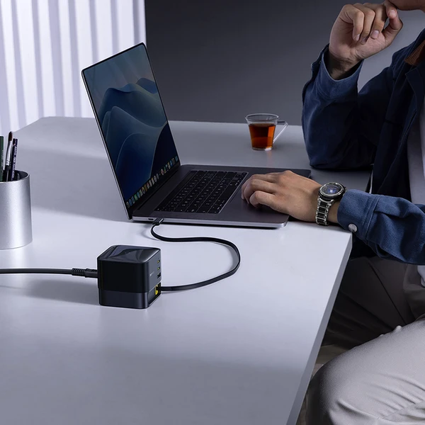 Baseus Super GaN Charger nabíjecí stanice 100W, 3xUSB-C, USB-A 1m kabel černá - Nabíječky - Obrázek 8DGE000L01
