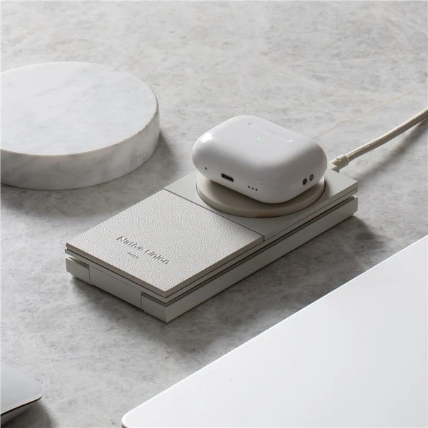 Native Union Rise 3v1 Qi2 (MagSafe) bezdrátová nabíječka s adaptéry šedá - Nabíječky - Obrázek 8e329d9d184f4e94a20b5bc86811d21a
