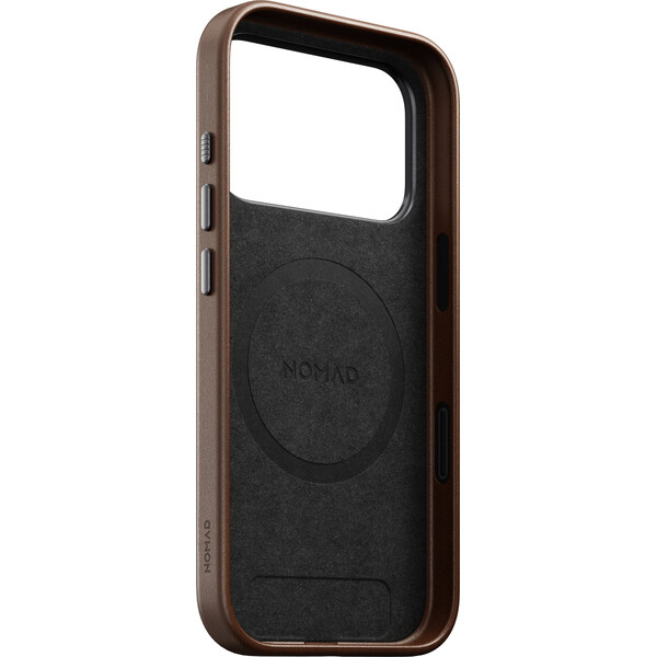 Nomad Traditional Leather MagSafe kožený kryt iPhone 17 Pro/18 Pro Brown - Pouzdra - Obrázek 939a899f97134f78b3c375532ed762ee