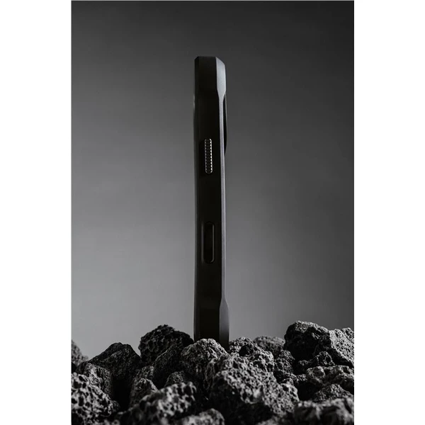 Nomad Rugged Leather Case (Horween) MagSafe kožený kryt iPhone 17 Pro Black - Pouzdra - Obrázek 94d82740419a4faabb7f0acfcbf7e59d