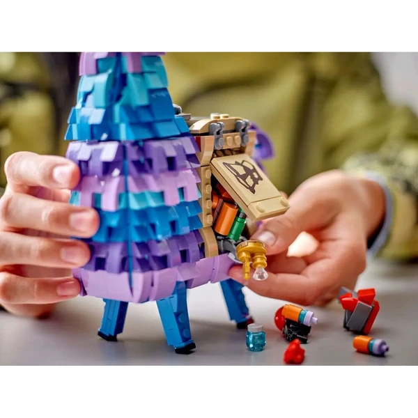LEGO Fortnite 77071 Supply Llama - LEGO - Obrázek 95ef5085e0054b11bc6a603827f1d3d0