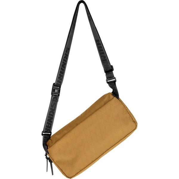 SKINARMA Jager Crossbody taška Brown - Popruhy a crossbody - Obrázek 971da804c762417faac9cc35588e0f54