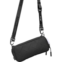 SKINARMA Bottle Sacoche Bag Juno crossbody taška černá - Crossbody