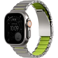 UNIQ Strova Flex titanový řemínek pro Apple Watch 49/46/45/44mm Titanium Silver/Lime Green - Řemínky