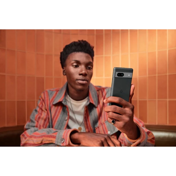 Google Pixel 7a 5G DualSIM 8/128GB uhlíkově černý (Kategorie B) - Mobilní telefony - Obrázek AU64G00101