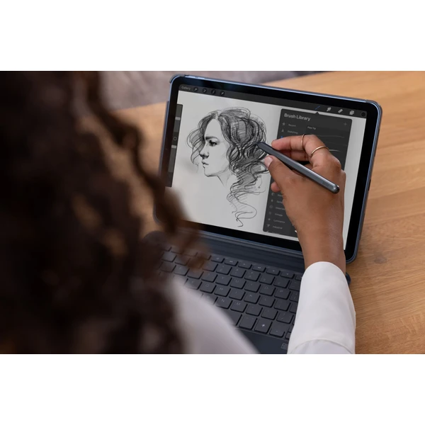 Epico pouzdro s podsvícenou klávesnicí pro Apple iPad Pro 11" (M4) - čeština - šedá - Pouzdra s klávesnicí - Obrázek BEQI000K01